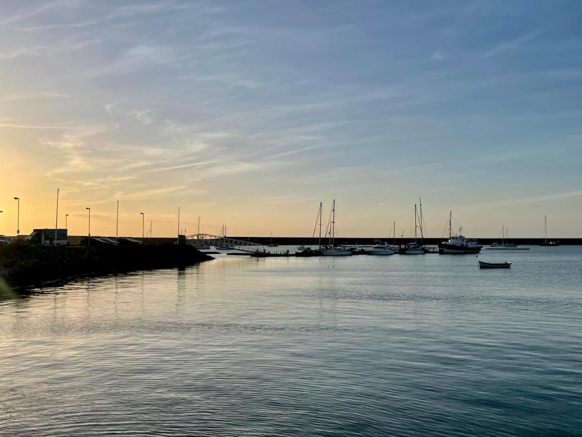 Willa Barcelona Holyhead Zewnętrze zdjęcie